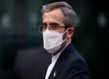 باقری کنی: دولت جدید کره جنوبی منابع ارزی ایران را فوراً آزاد کند