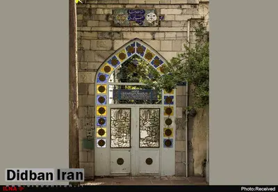 چرا بازدید از آرامگاه "فروغ" ممنوع شده است؟