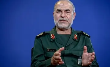 معاون سیاسی سپاه: دشمن با همه تجهیزات، برابر مقاومت و رهبری ملت ایران شکست خورد/ شنیدن شعار فلسطین در دانشگاه‌های آمریکا یعنی گفتمان انقلاب جهانی شده
