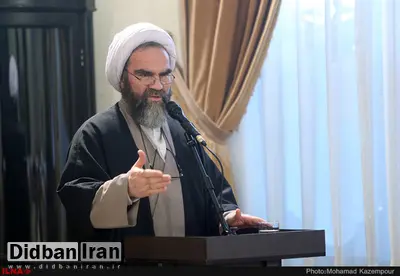 رئیس‌جمهور باید یکی از خطبای نماز جمعه باشد/ نماز جمعه نباید در دست سخنرانان جناح خاصی باشد
