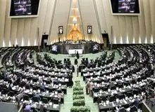 انتقاد تند از دستمزد مداحان از تریبون مجلس؛

صباغیان :  برای ۴۵ دقیقه چند میلیون می‌گیرید؟/ قاضی پور: فردی که از هندوستان مدرک گرفته نباید کاندیدای مجلس شود؟

