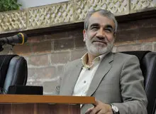 عباسعلی کدخدایی : مراجع چهار گانه گزارش ها را می دهند؛ اما شورای نگهبان بر اساس تشخیص خود عمل می کند / نماینده مجلس بر اساس اصل ۸۶مصونیت دارد؛ اما در همه مکان ها!/ اگر در دانشگاه یا جایی دیگر به ارکان نظام تهمت بزند رد صلاحیت می شود