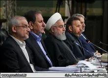 نشست روحانی و وزرا در مکان جدید+ تصاویر
