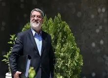 توصیه وزیر کشور به تهرانی‎ها: از ترس زلزله به خیابان نیایید که سارقان به خانه‎هایتان بروند