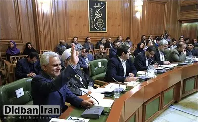 اصولگرایان رضازاده،دبیر و جدیدی را از لیست کاندیداهای خود در شورای شهر خط زدند