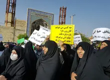 پشت پرده اتفاقات کازرون چیست؟ /دبیر کمیسیون امنیت ملی مجلس: امام جمعه کازرون از فروردین ماه اطلاع داشت که طرح تقسیم کازرون متوقف شده است