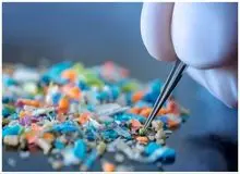 ذرات ریزپلاستیک در خون انسان می تواند سلامت قلب را به خطر بیندازد