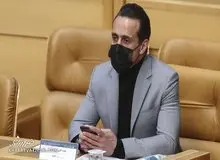 حمله علی کریمی به رییس فدراسیون بدنسازی به خاطر ممانعت از ورزش زنان: یعنی یک میز چقدر ارزش دارد