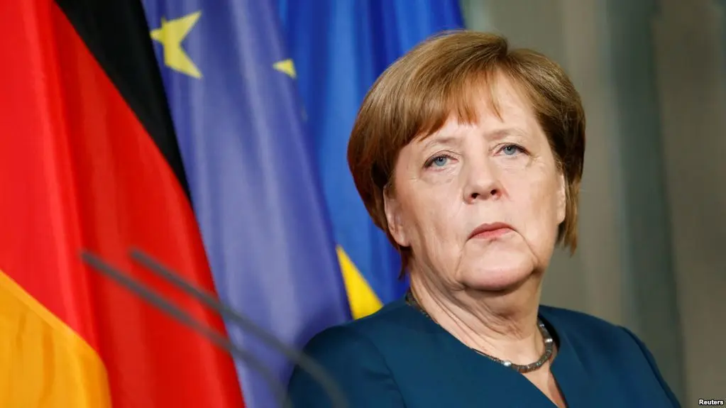 ‍
مرکل از ریاست حزبش کناره گیری می کند/ آیا دست راستی ها آلمان را هم فتح خواهند کرد
