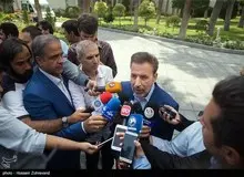 واعظی: دولت در انتخابات نماینده ای ندارد/ آقایان همتی و شریعتمداری تاکنون درخواست مرخصی نداشته اند