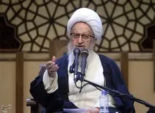 آیت‌الله مکارم شیرازی: روند فعلی ثبت‌نام انتخابات ریاست جمهوری شور انتخاباتی نیست آبروریزی است