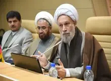 امام جمعه شیراز: حماسه ۲۲ بهمن ۱۴۰۴ ایجاد کنیم/ حضور ملت جرأت را از دشمنان می‌گیرد