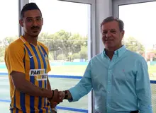 قرارداد گوچی و آپوئل امضا شد؛ تا 2020 با رضا و شماره عجیبش(عکس)