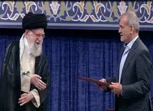 رهبر انقلاب حکم ریاست جمهوری مسعود پزشکیان را تنفیذ کردند