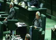 تصویر ی جالب از مسعود پزشکیان در افتتاحیه مجلس یازدهــــم/  اصلاح طلبی که تنها نشست +عکس 