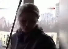 گریه و حزن عمیق زن اوکراینی و زمزمه سرود ملی/ FILM