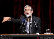 رئیس فرهنگستان زبان فارسی، شما خودتان چرا فارسی را پاس نمی دارید؟!/ در نامه کوتاه حداد عادل به روحانی ۴۰ واژه عربی وجود داشت+ متن
