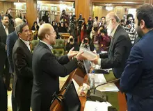 ٧ عضو شورای شهر تهران درباره استیضاح قالیباف نظر می دهند/ محمد سالاری: استعفا بعد از این همه قصور شاخصه مدیریت جهادی است!