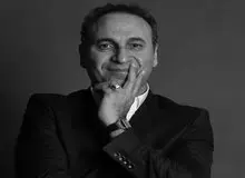 واکنش حمید فرخ نژاد به گرانی دلار + عکس