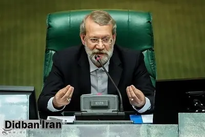 لاریجانی: تذکر دادن احتیاج به نگاه کردن بنده ندارد!