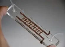 ژاپن یک دستگاه پوشیدنی با قابلیت تنظیم دمای لباس ساخت 