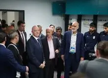 رییس فیفا در رختکن تیم ملی ایران:  ضمانت حضور در جام جهانی آمریکا را به شما می دهم