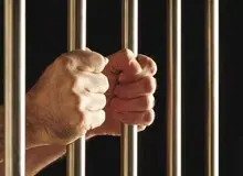 سرگذشت  رتبه دهم کنکور کارشناسی ارشد  که هشت سال به خاطر دیه فراری است 