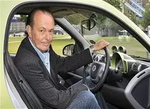 مجری «تخت گاز» درگذشت