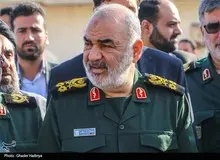 فرمانده کل سپاه: در برابر کرونا آرایش جنگی داریم
