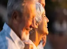 کشف اکسیر طول عمر؟ / شناسایی باکتری روده‌ای که می‌تواند باعث شود انسان‌ها تا ۱۰۰ سال عمر کنند