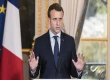 مکرون: تصمیم ترامپ تاسف آور است