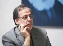 واکنش تند شاعر مطرح به برخی حواشی نماز عید فطر
