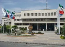 مناظره وکیلی و قاضی‌زاده‌هاشمی در دانشگاه فردوسی مشهد برگزار شد

