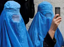 طالبان استفاده از گوشی‌ دوربین‌دار را برای زنان ممنوع کرد
