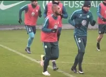 اشکان دژاگه فصل را از دست داد؟