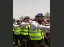 رژه نیروهای راهنمایی‌ رانندگی طالبان افغانستان+فیلم 