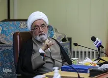 حجت‌الاسلام بی‌آزار شیرازی: پیامبر(ص) اجباری در مسلمان کردن پیروان ادیان نداشت/ نحوه رعایت حجاب متناسب با زمان و مکان است