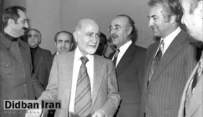 بازرگان و اعضای نهضت آزادی با سرنگونی شاه مخالف بودند؛ آنها می گفتند فقط قدرتش کم شود