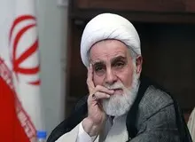 ناطق نوری: به احمدی‌نژاد گفتم بالای ابری و فضایی فکر می‌کنی، قهر کرد
