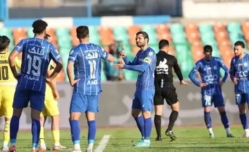 بازگشت مدافع مغضوب به تمرینات استقلال