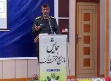 یک فرمانده سپاه: رهبری در حوادث اخیر خود را هزینه کرد