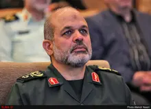 سردار وحیدی: دشمنان می‌خواهند بگویند فساد سیستمی در کشور ما وجود دارد