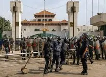 ارتش نپال منع آمد و شد را برای ۲ روز تمدید کرد