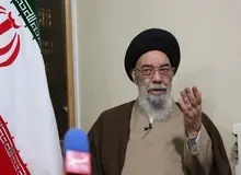 نماینده ولی فقیه در استان اصفهان: باید از اختلاط دانشجویان دختر و پسر جلوگیری کرد/ ابتدای انقلاب به دلیل کمبود مکان، مجبور به داشتن دانشگاه ترکیبی بودیم