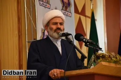 حمله مسئول نمایندگی ولی فقیه در سپاه اردبیل به معترضان: فتنهگران خودشان زباله هستند؛ از این رو به زبالهدان علاقهمند بوده و حتی آن را آتش میزنند!/آمریکا در حال اضمحلال است/ قطار انقلاب با سرعت در حال حرکت است، دشمن نمی تواند آن را متوقف کند