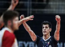 صابر کاظمی با اورژانس هوایی به ایران منتقل می‌شود
