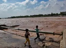 شمار جانباختگان سیل به ۳۹ نفر رسید/۳جسد دیگربه پزشکی قانونی منتقل شدند