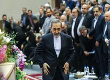 ولایتی: حذف فله‌ای رشته‌های دانشگاه آزاد هنر نیست

