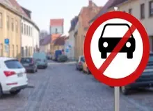 استاندار مرکزی: روزهای ۱۲ و ۱۳ فروردین‌ ممنوعیت تردد خودروها از درب منزل است