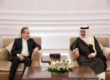 عراقچی وزیر خارجه بحرین را در جریان مذاکرات مسقط قرار داد